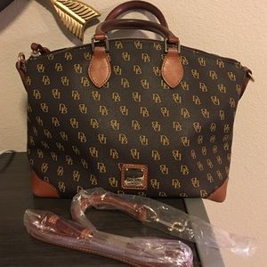 Dooney & Bourke Gretta signature satchel