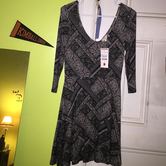 Adorable black and white skater dress! NWT
