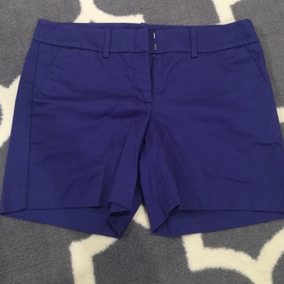Blue-purple flat shorts