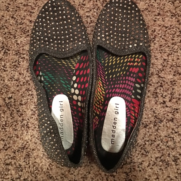 Madden girl slip on shoes size 6.5
