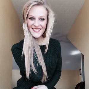 Meet your Posher, Abby