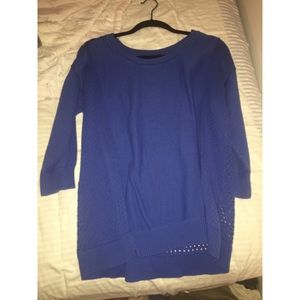 3/4 length sleeve blue sweater
