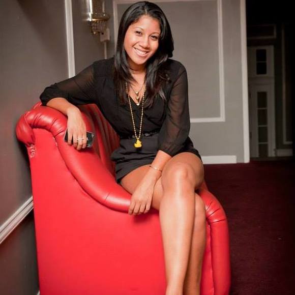 Meet your Posher, Jessica - Picture 1 of 1