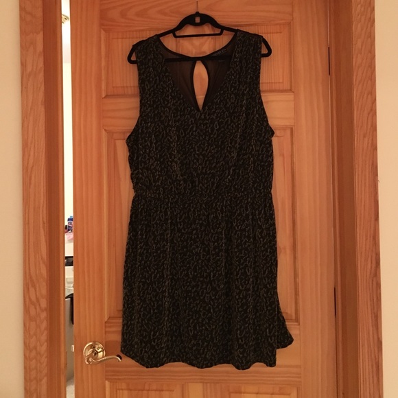 Forever 21 Sparkle Leopard Print Dress
