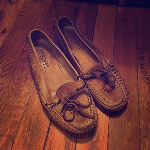Vintage Cole Haan leather woven loafers