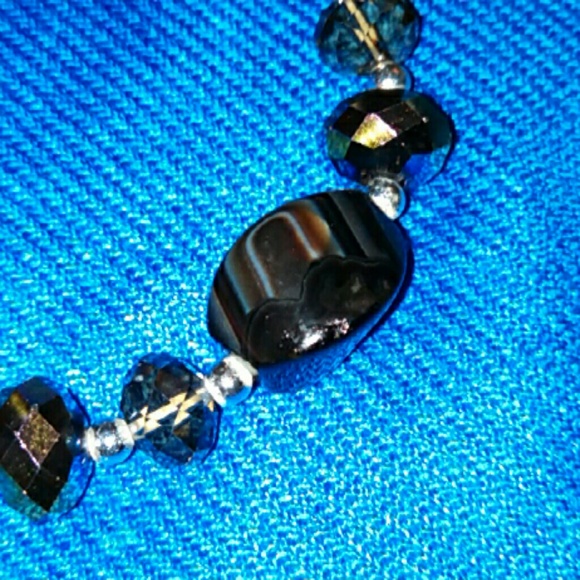 Beautiful Beaded Stretch Bracelet - Picture 2 of 4