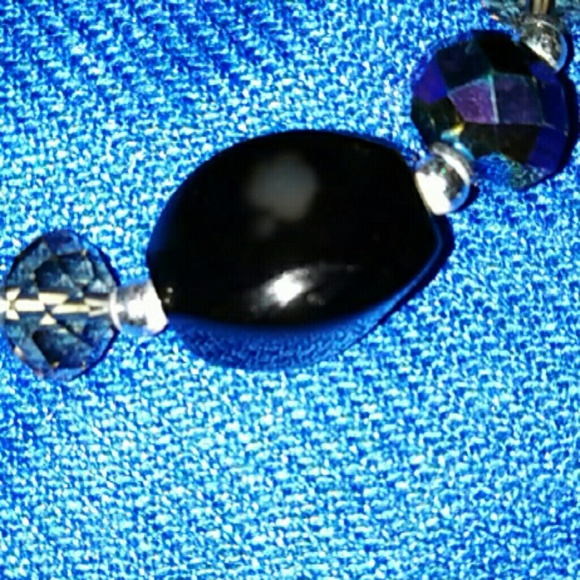 Beautiful Beaded Stretch Bracelet - Picture 3 of 4