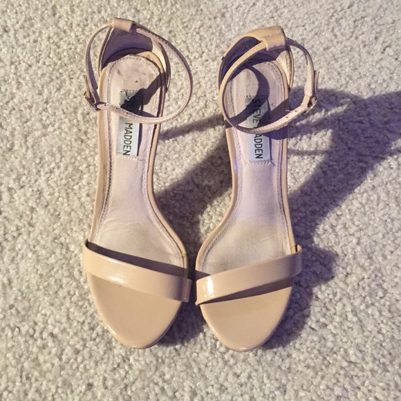 Steve Madden- stecy sandal