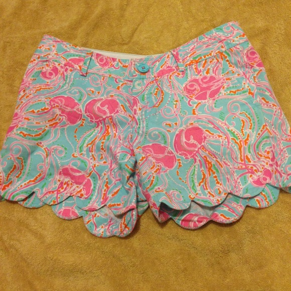 Lilly Pulitizer buttercup shorts