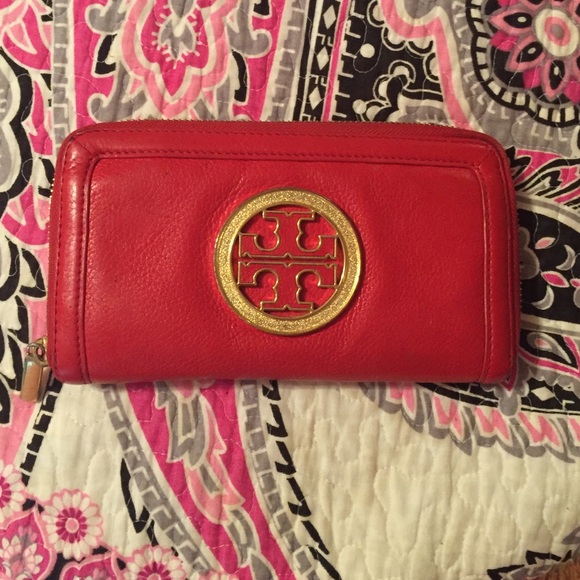 Tory Burch Amanda Continental Zip Wallet