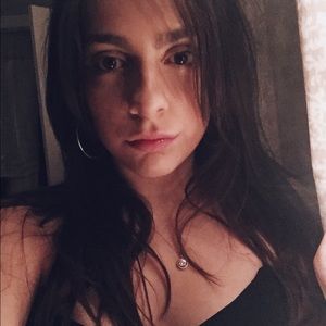 Meet your Posher, Veronica