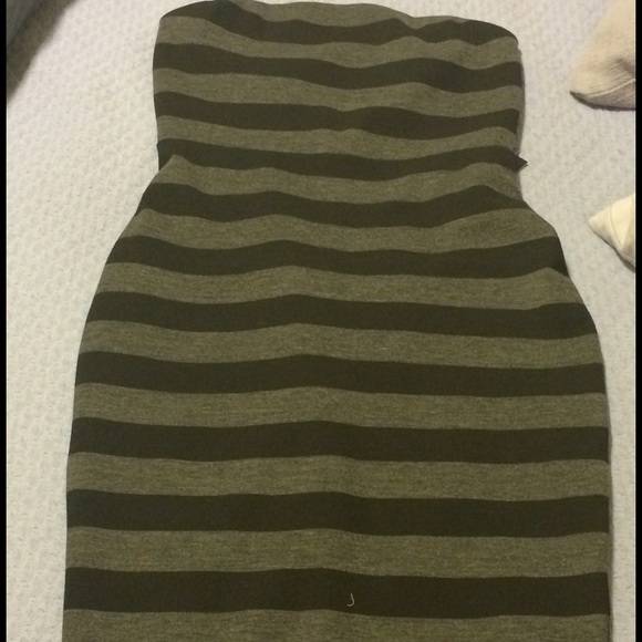 Black and gray midi sheath dress. ✨Never worn!