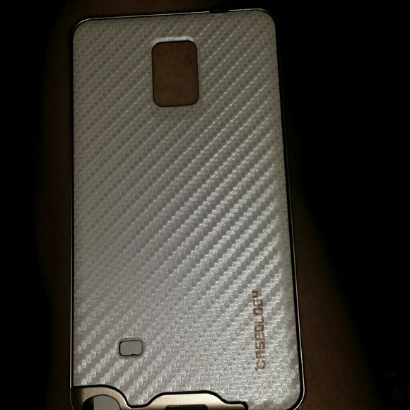 NWT classy white and gold galaxy note case