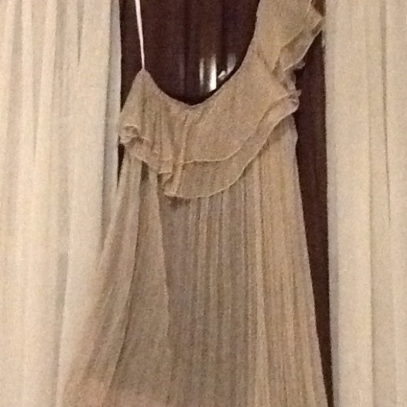 One shoulder dress