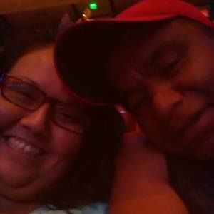 Meet your Posher, Lorie