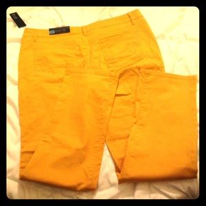 Brand new, mustard color skinny jeans! So soft!