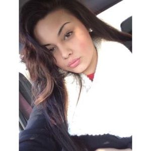 Meet your Posher, Kimberly