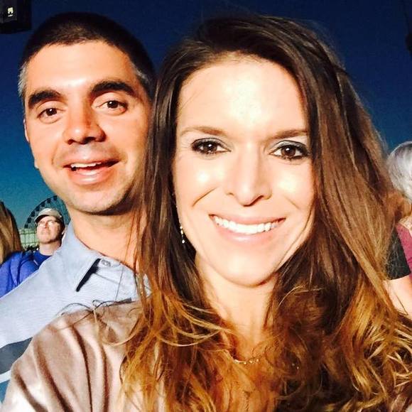 Meet your Posher, Rachel - Picture 1 of 1