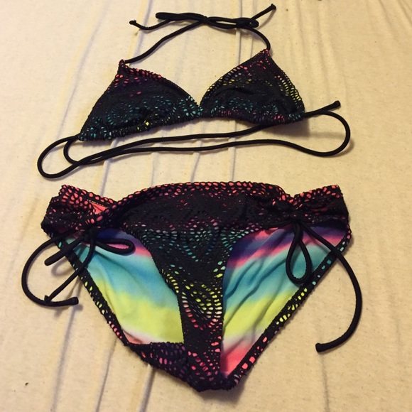 Bathing suit