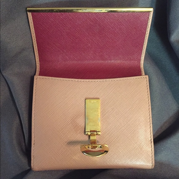 Ferragamo Wallet - Picture 3 of 4