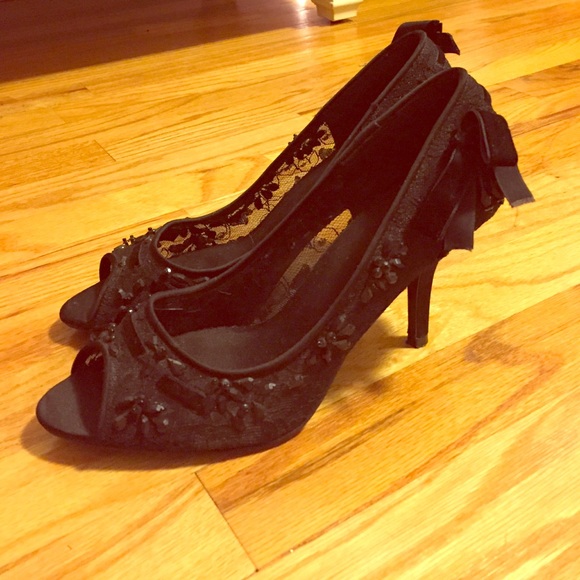 open toe black 2 inch heels