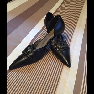 Kitten heel buckle pumps