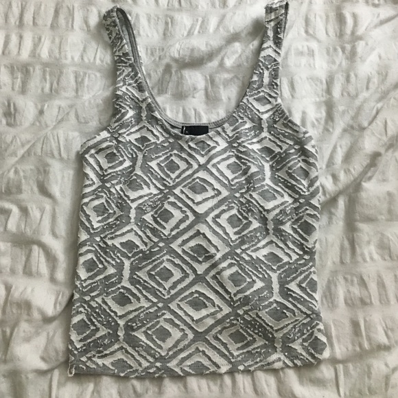urban outfitters crop tank