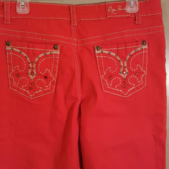 Bright Red Capri - Picture 2 of 3