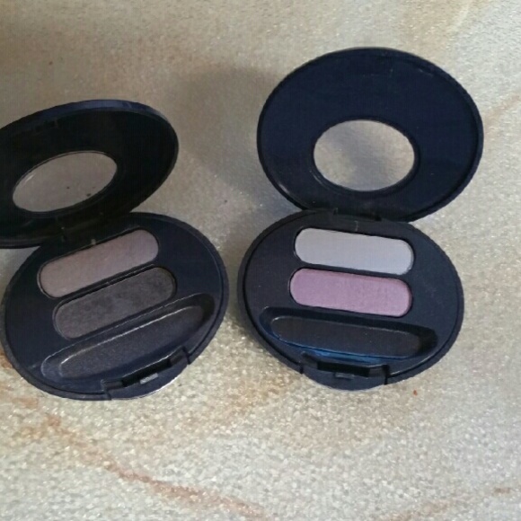 Lot two avon duel eyeshadow palet purple and grey