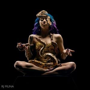 Meet your Posher, Jessica