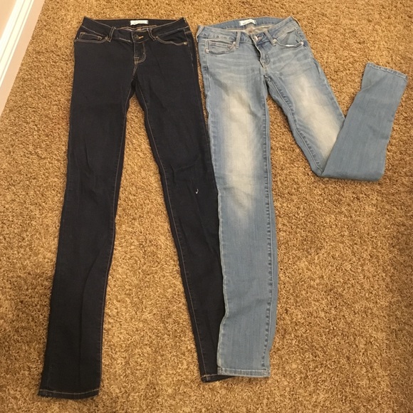 Jeans - Picture 2 of 3