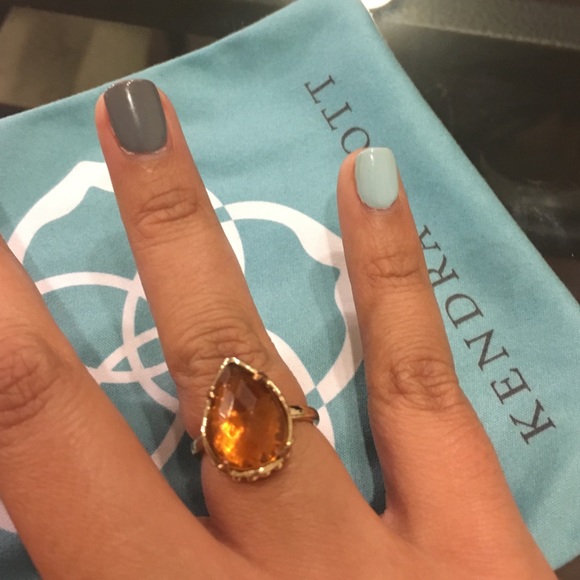 Kendra Scott Daisy Ring