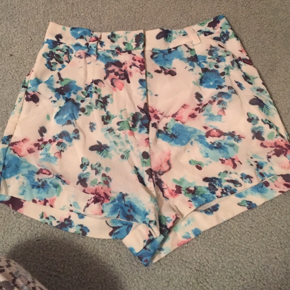 Floral printed shorts