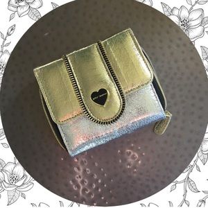 Betsey Johnson wallet & lime crime shadow