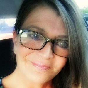 Meet your Posher, Sandy