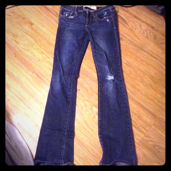 Abercrombie & Fitch 00