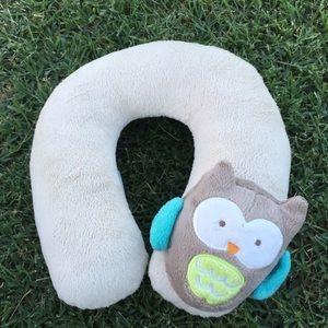 Carter's Owl Neck Roll - Travel Pillow
