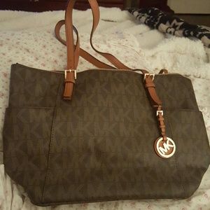 Michael kors  bag. Like new