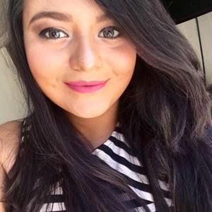 Meet your Posher, Lory