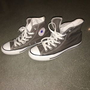 Grey converse size 6