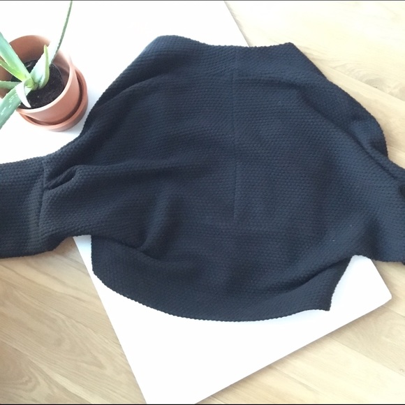 French connection. Beautiful dressy jkt - Picture 5 of 8