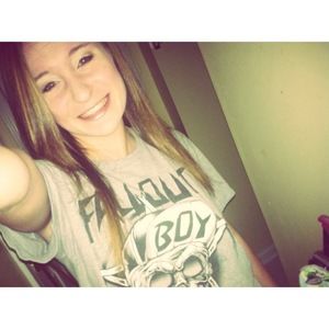 Meet your Posher, Julia