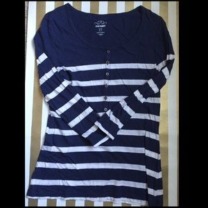 Old Navy stripe top