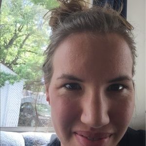 Meet your Posher, Maggie