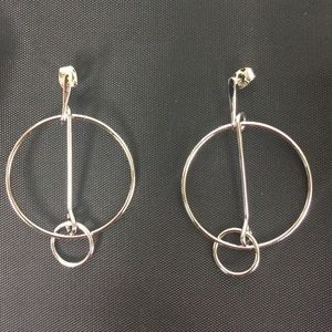 Chic Silver Hoop Earrings