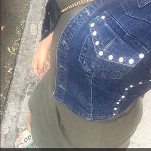 Meet your Posher, Dorayne