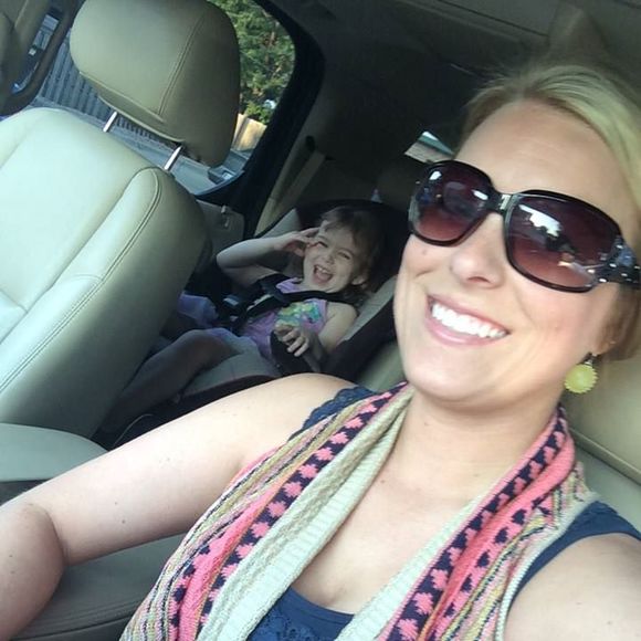 Meet your Posher, Alissa - Picture 1 of 1