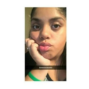 Meet your Posher, Krishelle