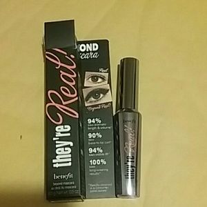 Benefit mascara