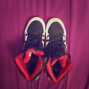 💕BOS Sale💕 Red and Black Jordan's